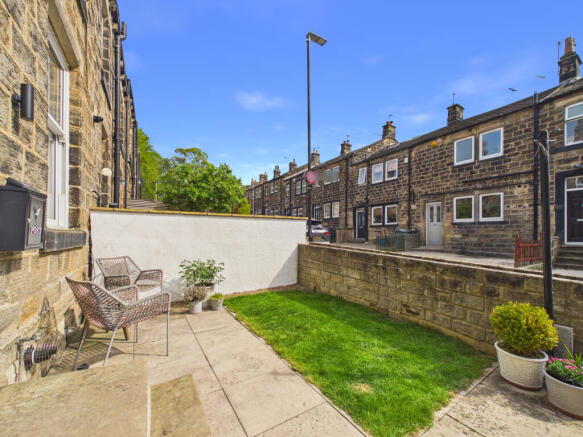 North Street, Rawdon, Leeds, West Yorkshire photo 4