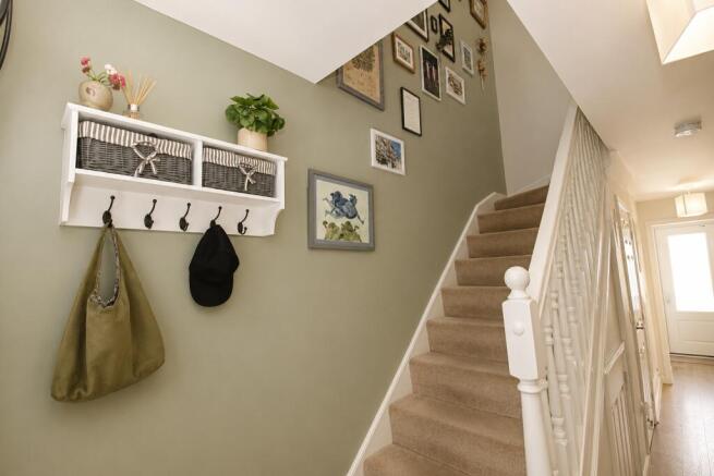 3 bed Terraced for sale Image 11