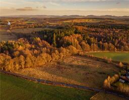 Honeyhole, Stanley, Kinclaven PH1 4QJ