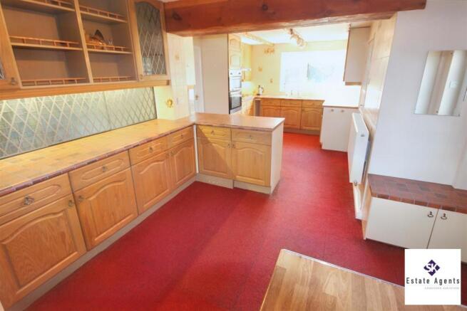 Breakfasting Kitchen