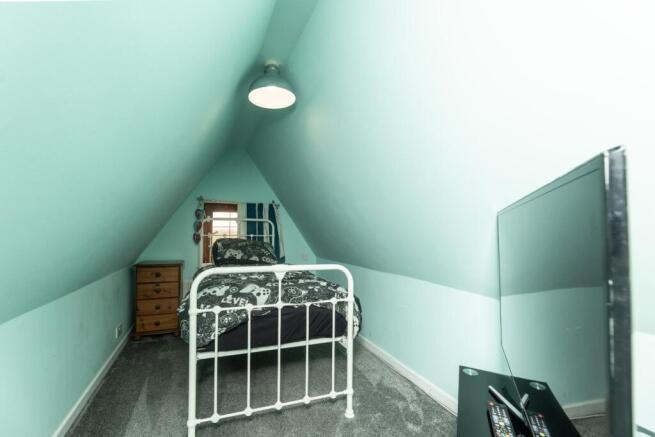 2 bed Terraced for sale Image 12