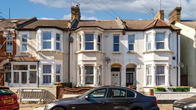 9B East Avenue, Manor Park, London, E12 6SG