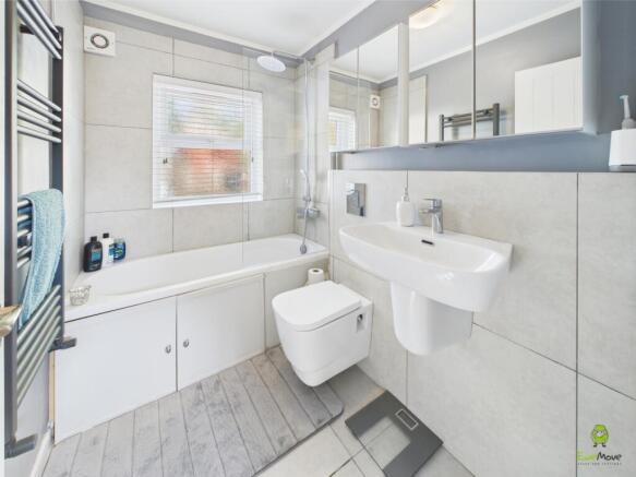 Presented by Nicoleta at EweMove Bexleyheath and D