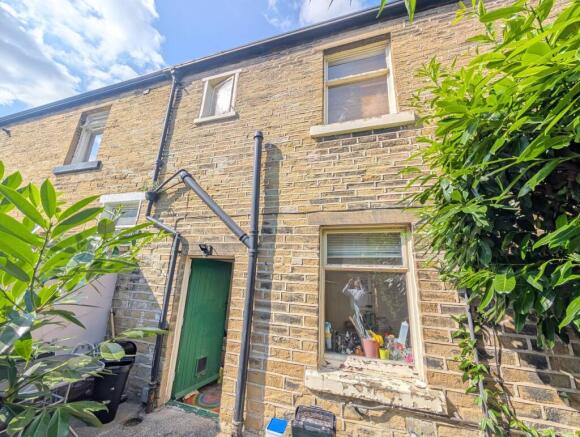 3 bed Terraced for sale Image 12