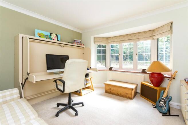 Bedroom/Study