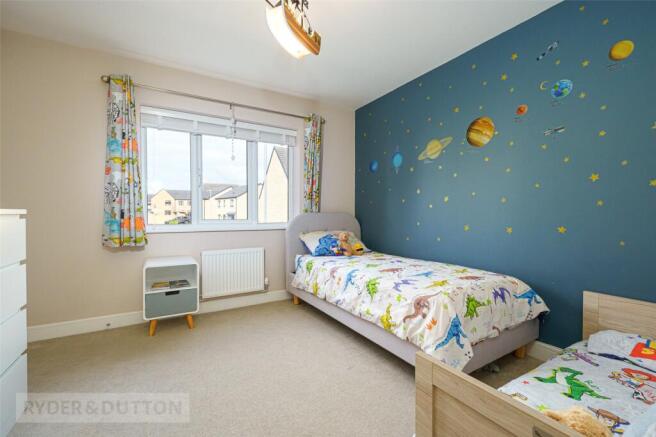 4 bed Detached for sale Image 9