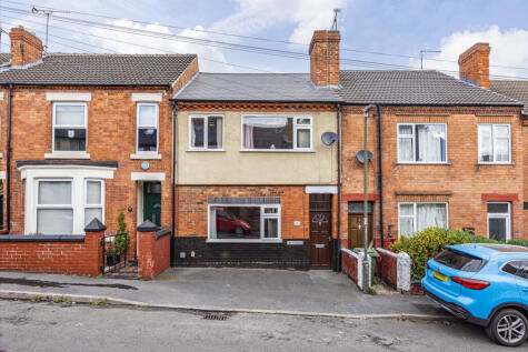 John Street, Heanor, DE75
