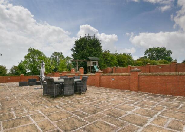 High Acre - Rear Garden 2.jpg
