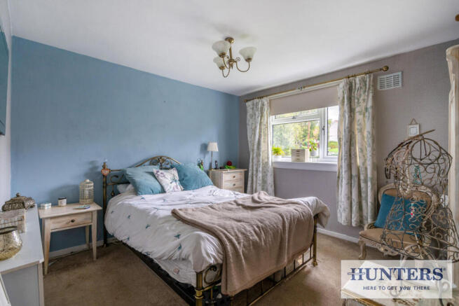 3 bed Semi-Detached for sale Image 9