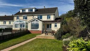 Crownhill, Down Lane, Braunton EX33 2LE
