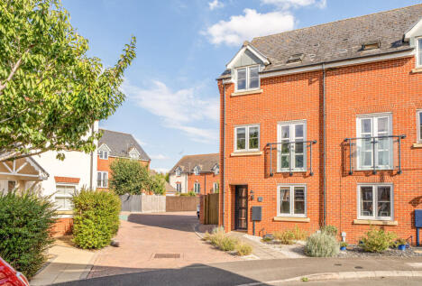 Webbs Way, Tewkesbury, Gloucestershire, GL20