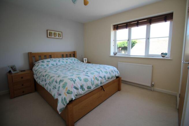 Oaks Close, Tonbridge photo 4