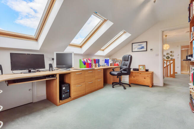 Study/Bedroom 5