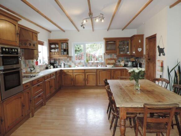 Kitchen/day room