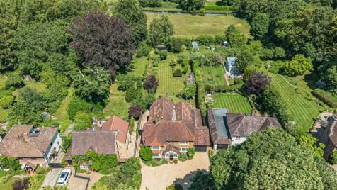 Church Path, Great Amwell