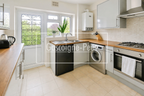 30, Lancaster Close, Kingston Upon Thames KT2 5NJ