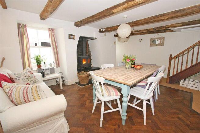 Kitchen/Dining