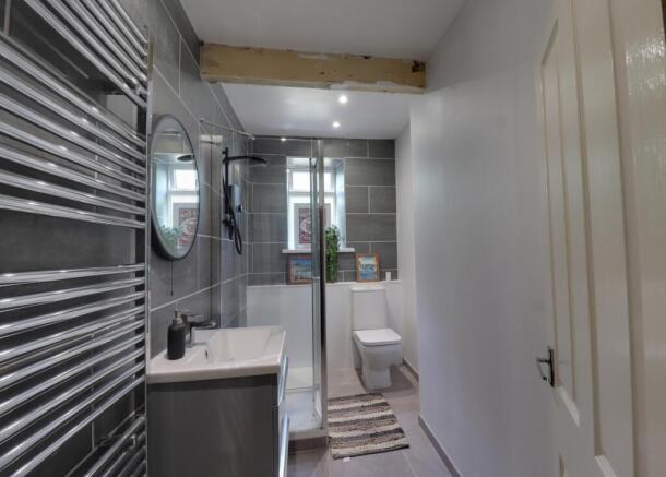 4 bed Terraced for sale Image 10
