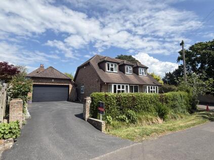 Fox Pond Lane, Pennington, Lymington, Hampshire, SO41