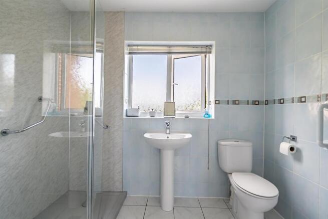 2 bed Detached Bungalow for sale Image 10