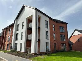 7, Waxwing House, Greenfinch Road, Whiteley PO15 7RT