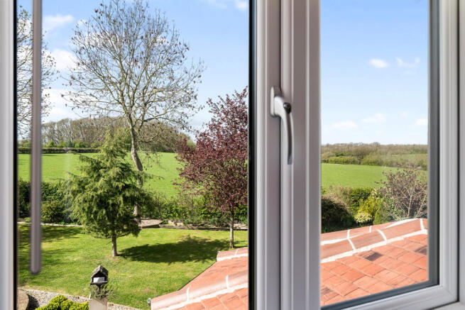 Stunning Open Vie...