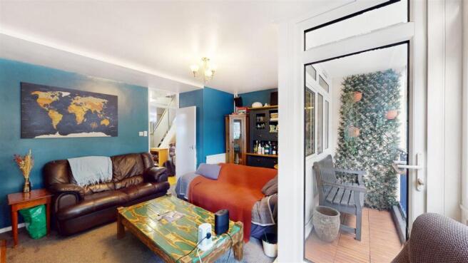 521 Mile End Road - qJ0fs7M0fw5BKnDPx2ey.jpg