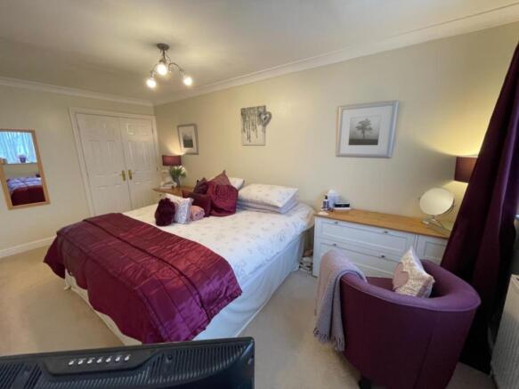 MASTER BEDROOM WITH EN-SUITE