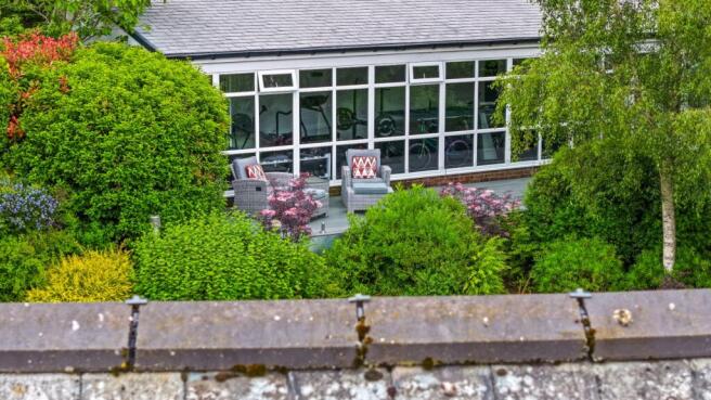 6 bed Detached for sale Image 6