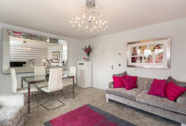Living/dining room 