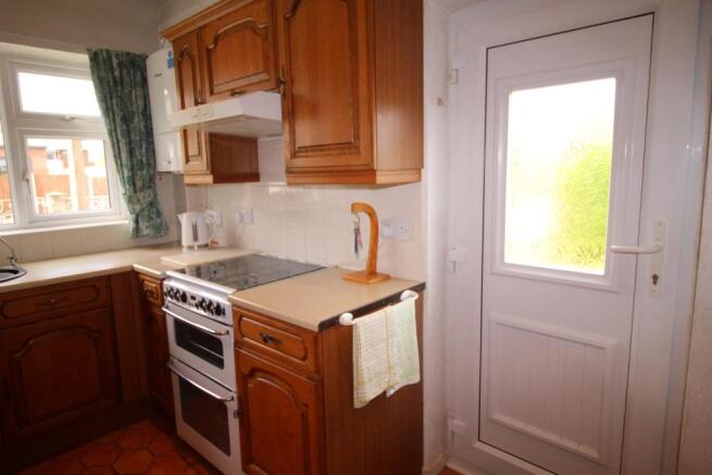 Photo 10