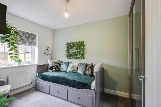 3 bed Town House for sale Image 10