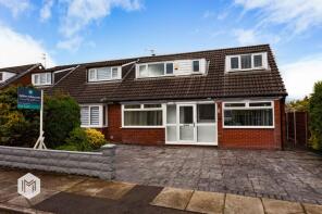 2, Edgeworth Drive, Bury BL8 2EB