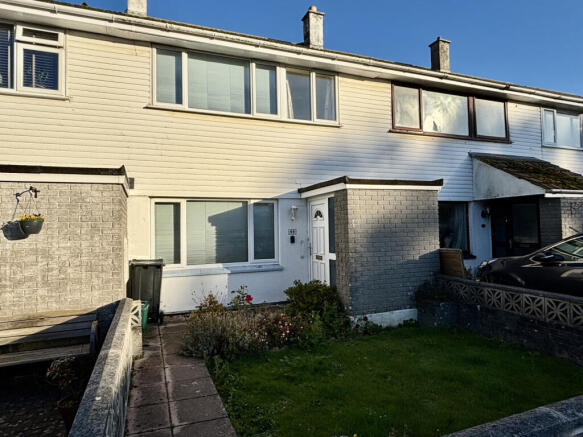 3 Bedroom Mid Terraced House for Sale