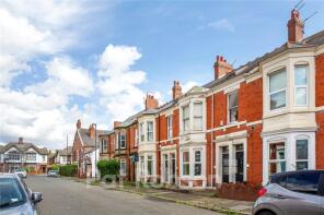 40, Myrtle Grove, Newcastle Upon Tyne NE2 3HT