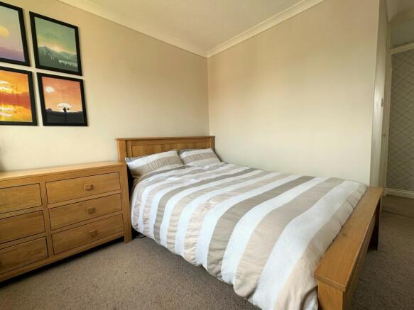 Bed 2.JPG