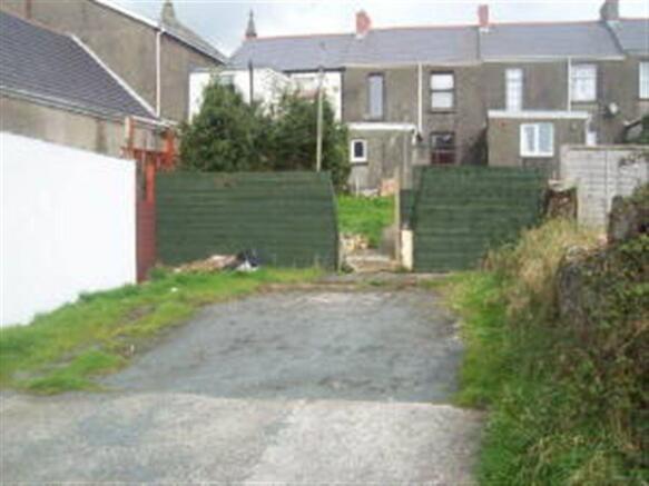 Photo 10