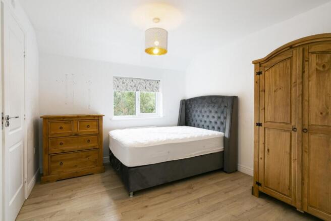 2 bed Terraced for sale Image 10