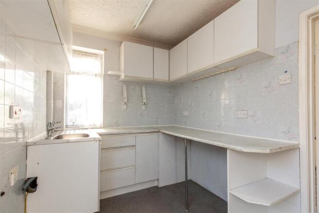 42 Highdown Road-19 - Copy.jpg