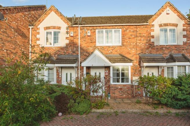 2-bed terraced on The Creamery, Sleaford, £165,000