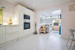 7, Ton Glas, Bryntirion, Bridgend CF31 4EH