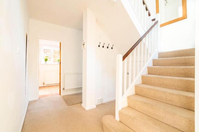 4 bed Detached for sale Image 8