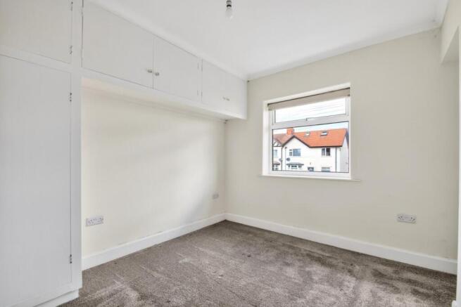 3 bed Semi-Detached for sale Image 9