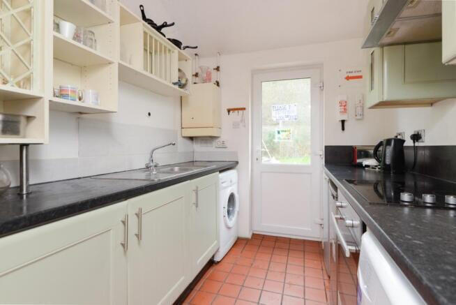 Westerham Close, Canterbury, Kent, CT2 photo 3