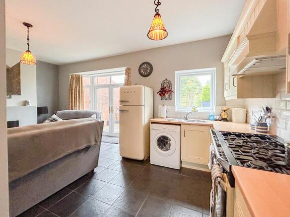 Kitchen/Lounge