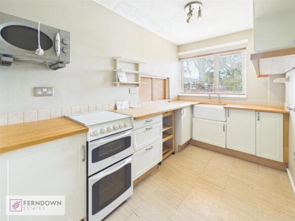 Perch Avenue, Birmingham, West Midlands, B37 photo 2