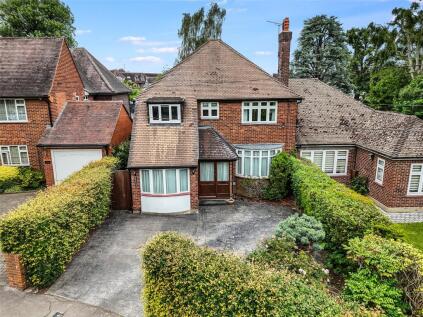 Friars Close, Shenfield, Brentwood, Essex, CM15