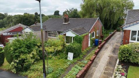 Royshaw Avenue, Blackburn, BB1
