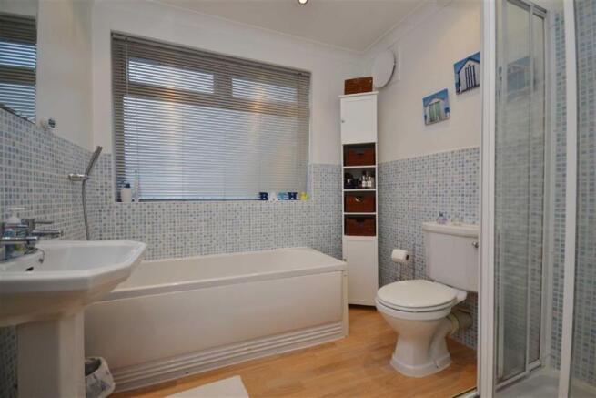 Family bathroom/w.c