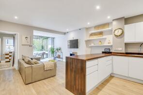 Ground Floor Flat, 58, Holland Road, London W14 8BB